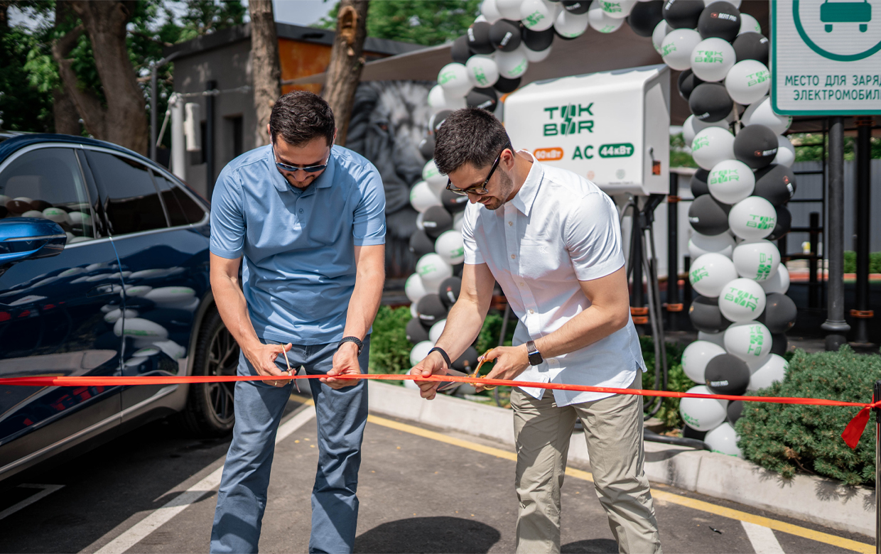 TOKBOR installed an electric vehicle charging station in BeFit PRO center